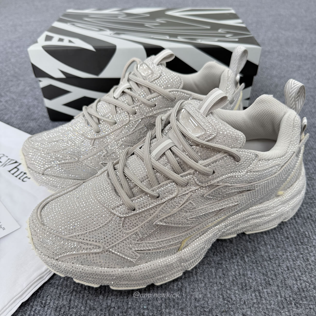 Off White Be Right Back Sneakers (8) - www.newkick.vip